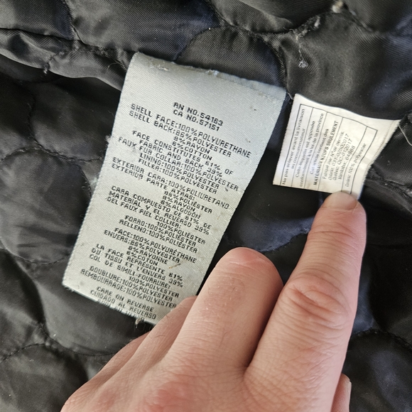 Levi's Black Faux Leather Jacket 2006 Vinage Great Quality Heavy Baggy - Picture 8 of 10